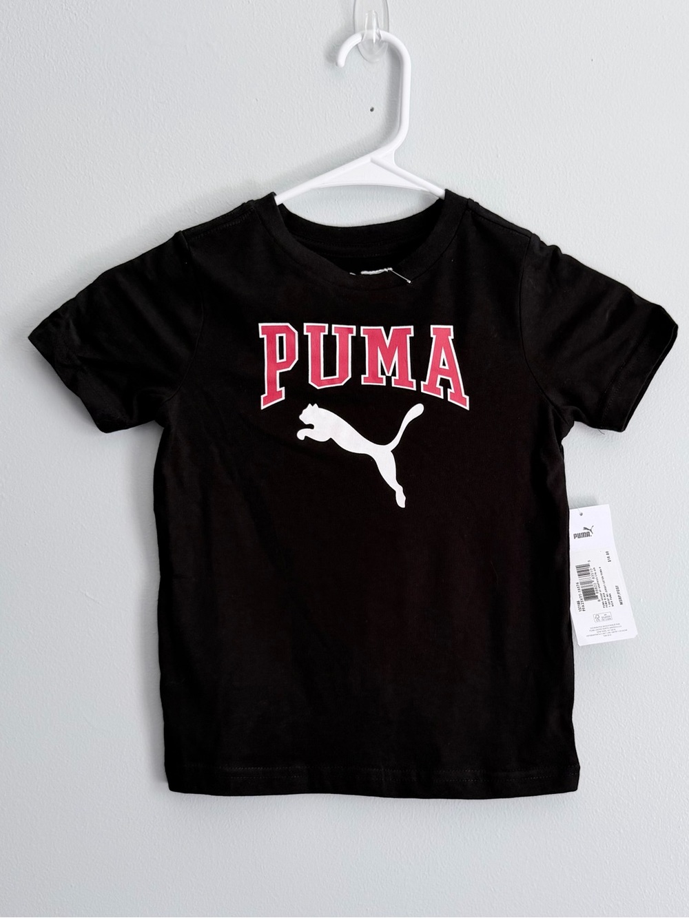 NWT Puma Boys Size 4 Black Graphic Logo T Shirt Tee Short Sleeve Red White